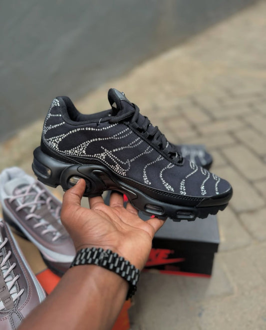 Nike air max plus Size 3-6